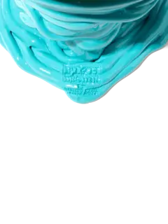 مزهرية بومبيتو لي أمبر من تشكيلة فيش ديزاين من جايتانو بيشي