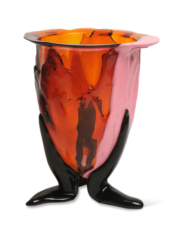 مزهرية أمازونيا من تشكيلة فيش ديزاين من جايتانو بيشي