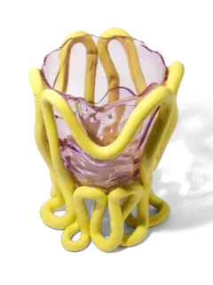 مزهرية إنديان سمر من تشكيلة فيش ديزاين من جايتانو بيشي