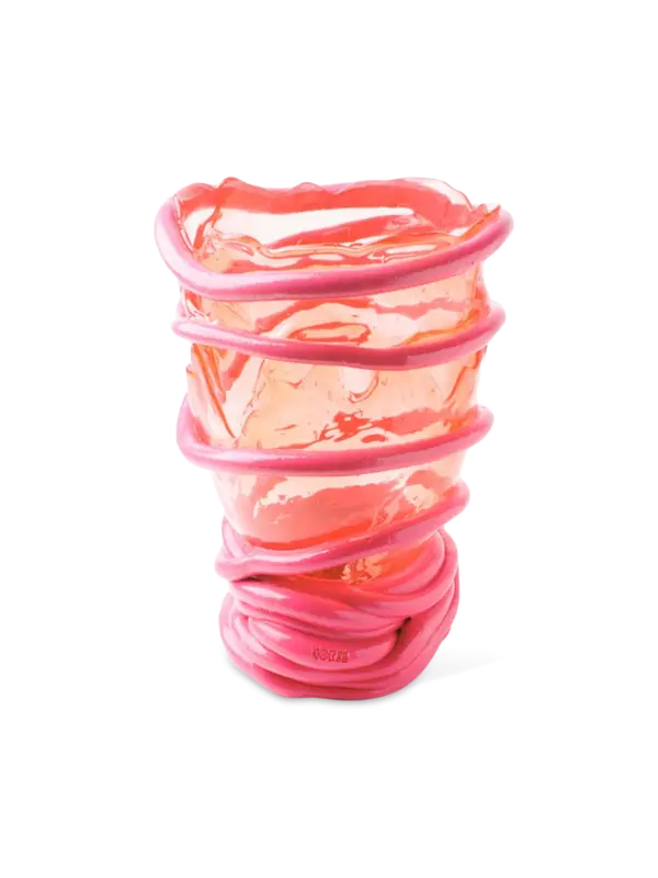 مزهرية بومبيتو I من تشكيلة فيش ديزاين من جايتانو بيشي