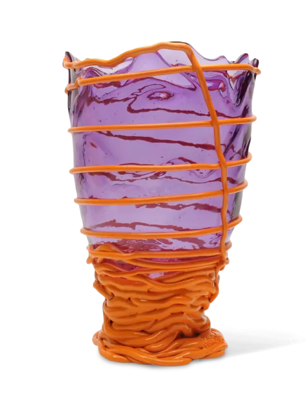 مزهرية بتصميم سمكة من جايتانو بيسك بومبيتو II