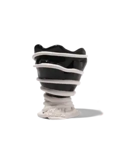 مزهرية بومبيتو || XS من تشكيلة فيش ديزاين من جايتانو بيشي