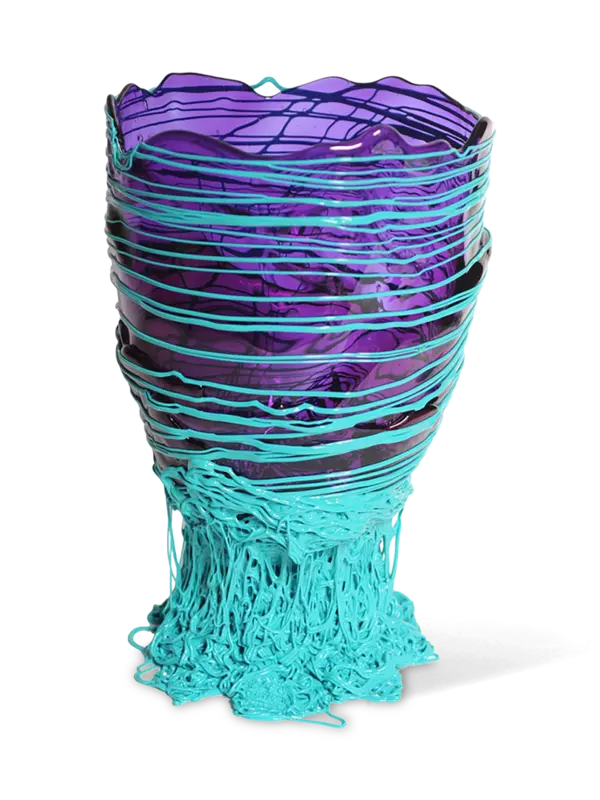 مزهرية سباغيتي صغيرة من تشكيلة فيش ديازاين من جايتانو بيسك