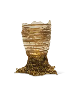 مزهرية سباغيتي بيشي بتصميم سمكة من جايتانو