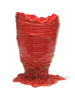 مزهرية سباغيتي صغيرة من تشكيلة فيش ديازاين من جايتانو بيسك