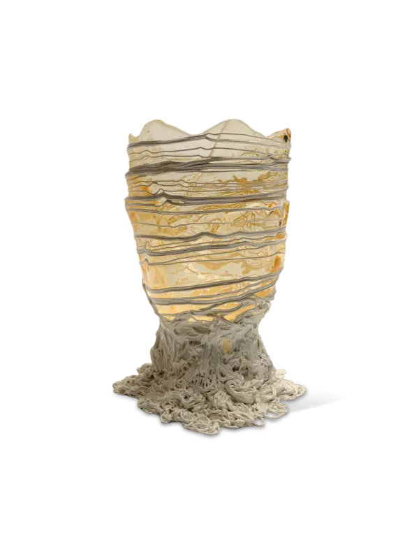 مزهرية سباغيتي XS من تشكيلة فيش ديزاين من جايتانو بيشي