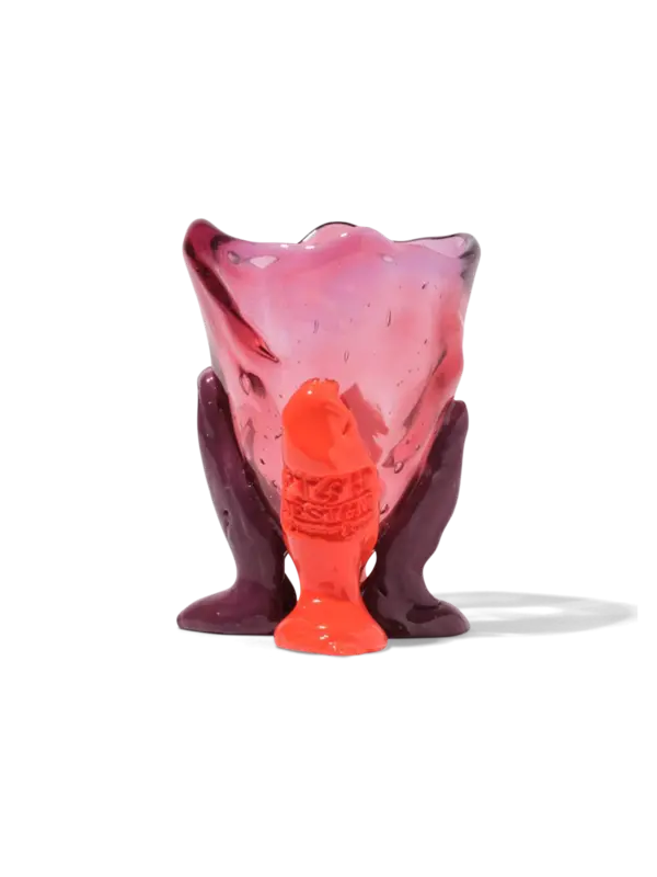 مزهرية شفافة XS من تشكيلة فيش ديزاين من جايتانو بيشي