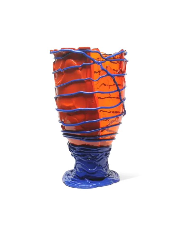 مزهرية بومبيتو II من تشكيلة فيش ديزاين من جايتانو بيشي