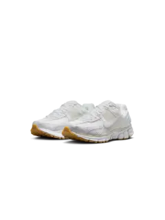 /original/FJ2028-W_NIKE_White_Whit_2.png_convert-240x320