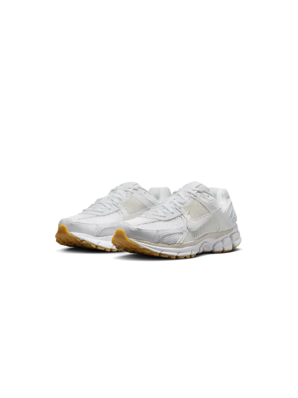 /original/FJ2028-W_NIKE_White_Whit_2.png_convert-600x800