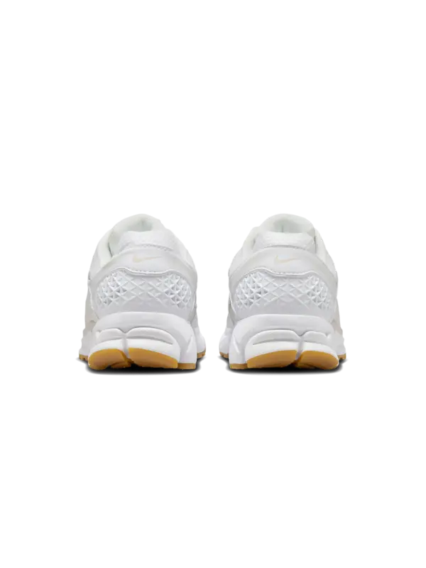 /original/FJ2028-W_NIKE_White_Whit_3.png_convert-600x800