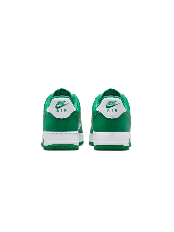 /original/FJ4146_NIKE_WhiMalacit_3.png_convert-600x800