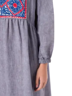 Safad Embroidered Abaya