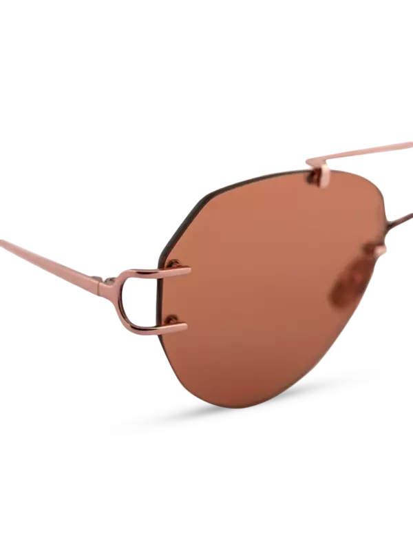 /original/FLOW_EPYP_GOLD_3.png_convert-600x800