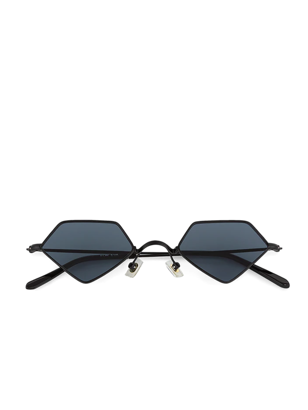 Lightweight diamond-shaped sunglasses