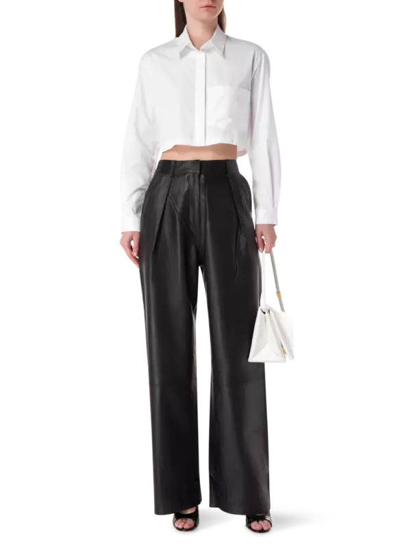 بنطال فضفاض من الجلد بقصة بوي