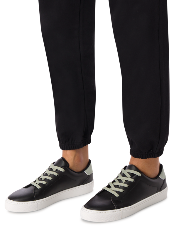 Lowtop eco-friendly sneakers