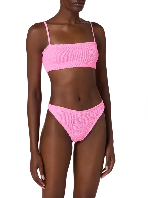 /original/GIGIUNDERBAND_HNZA_Bublegum_2.png_convert-600x800