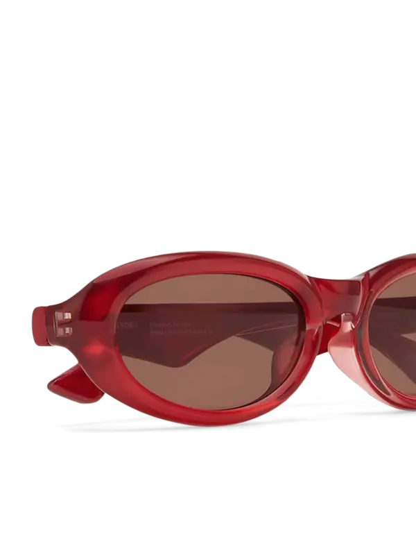 /original/GROUPIE_BONN_Red Brown_5.png_convert-600x800