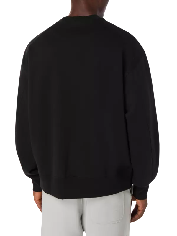 سويت شيرت بفتحة رقبة مستديرة مزين بشعار