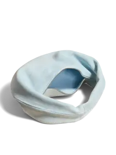 حقيبة أوليفيا هوبو متوسطة الحجم