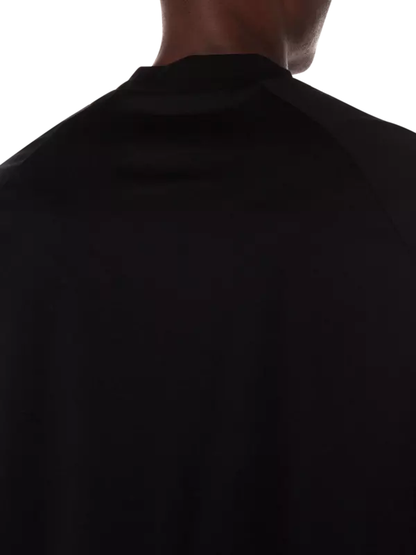 تيشيرت مزين ب3 خطوط