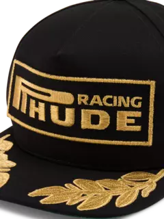 قبعة فيرست بليس