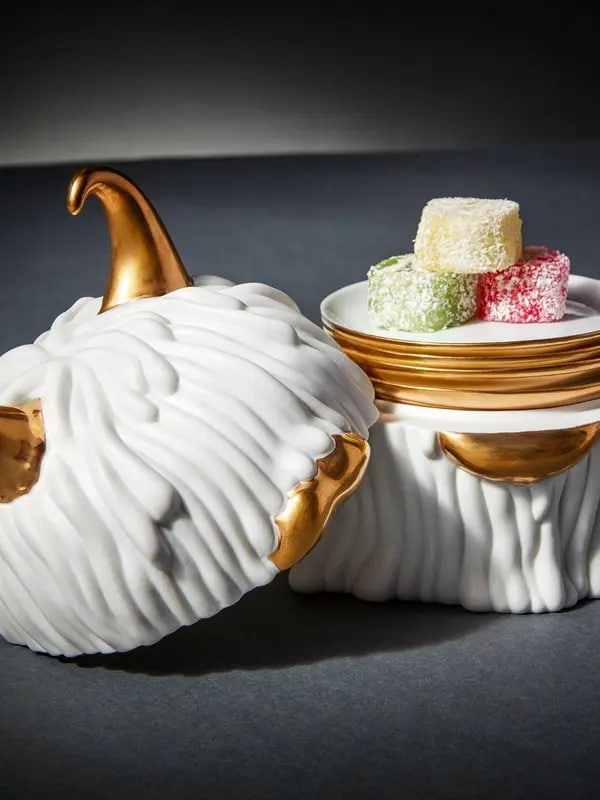 /original/HB901_LOBJ_White Gol_2.png_convert-600x800