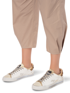 STARLESS LOW TOP SNEAKER