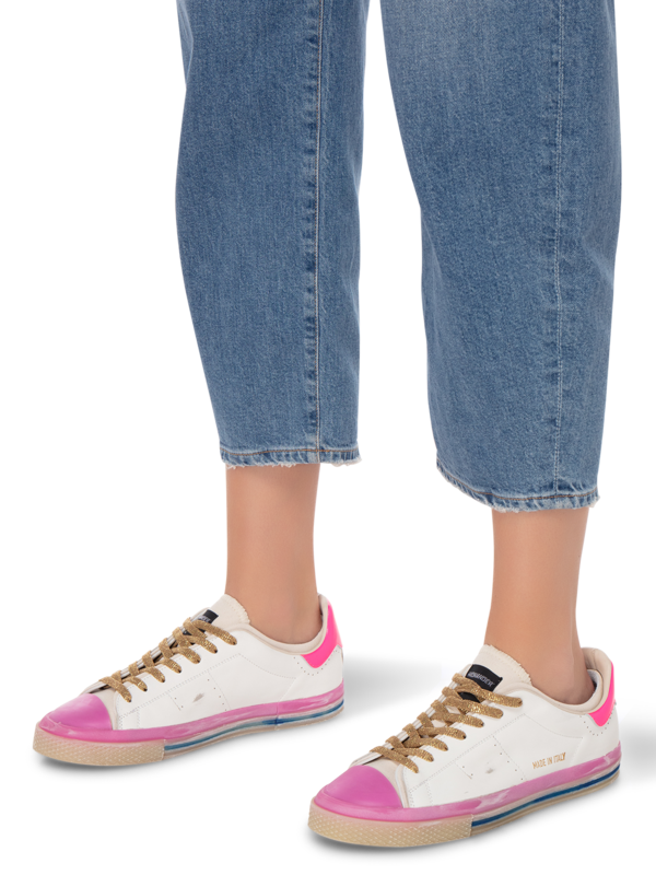 STARLESS LOW TOP SNEAKER