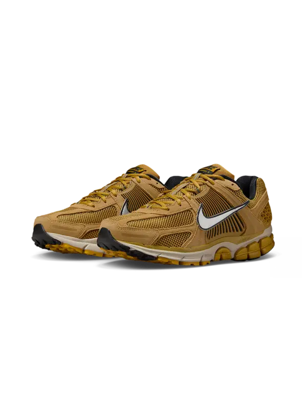 /original/HF1553-M_NIKE_Ochre_Mtlc_2.png_convert-600x800