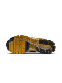 /original/HF1553-M_NIKE_Ochre_Mtlc_6.png_convert-240x320