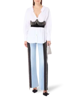 بنطال جينز بوي فريند أوكي مزين بشراشيب من الكريستال