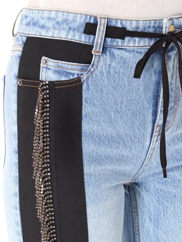 بنطال جينز بوي فريند أوكي مزين بشراشيب من الكريستال