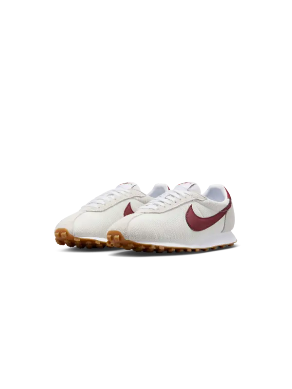 /original/HF3227-W_NIKE_Summit Whi_2.png_convert-600x800