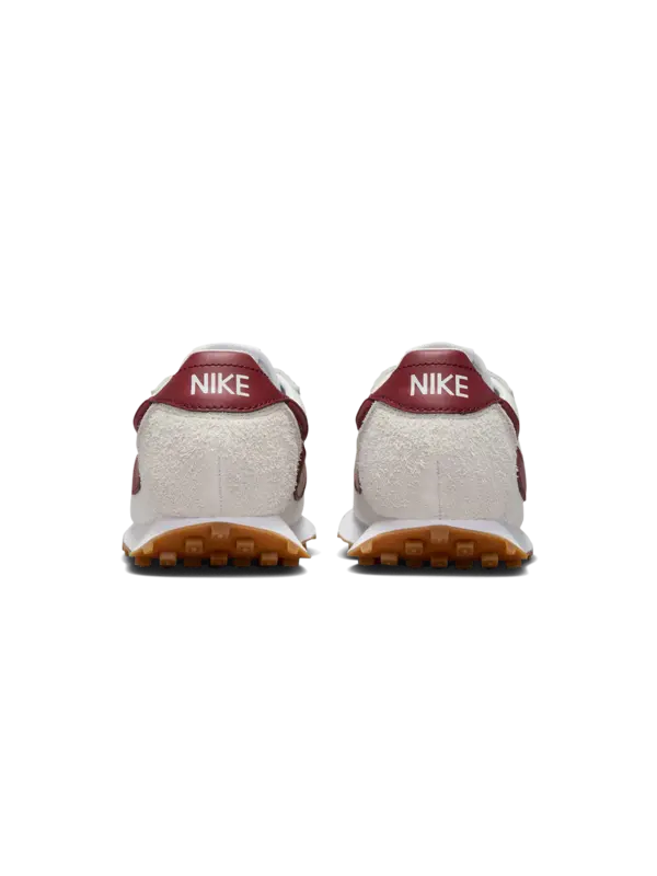 /original/HF3227-W_NIKE_Summit Whi_3.png_convert-600x800