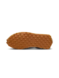 /original/HF3227-W_NIKE_Summit Whi_6.png_convert-240x320