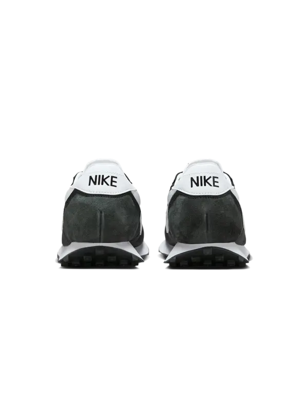 /original/HJ4687-M_NIKE_Black_Whit_3.png_convert-600x800