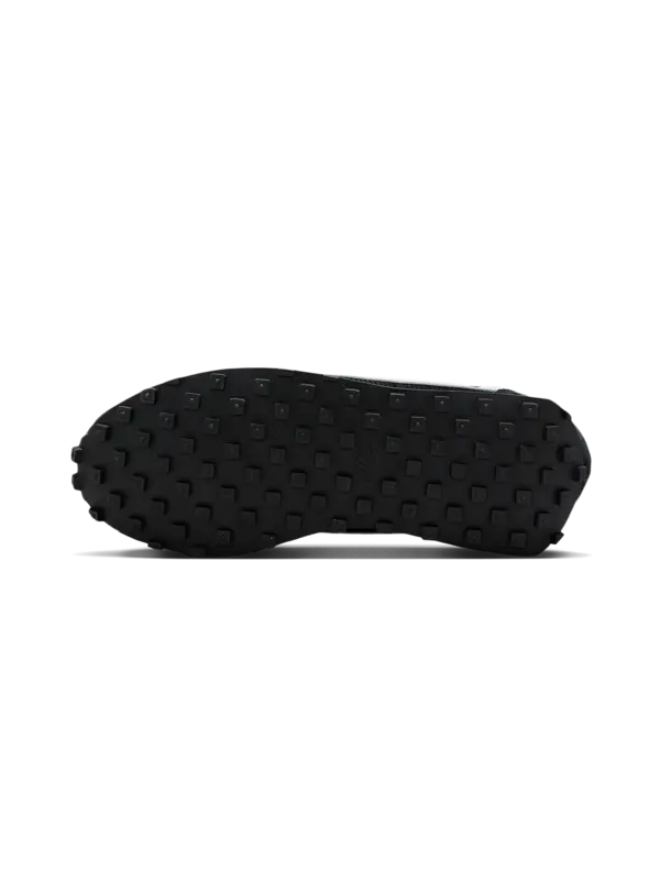 /original/HJ4687-M_NIKE_Black_Whit_6.png_convert-600x800