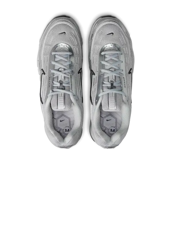 /original/HM8818-M_NIKE_FltSilver_5.png_convert-600x800