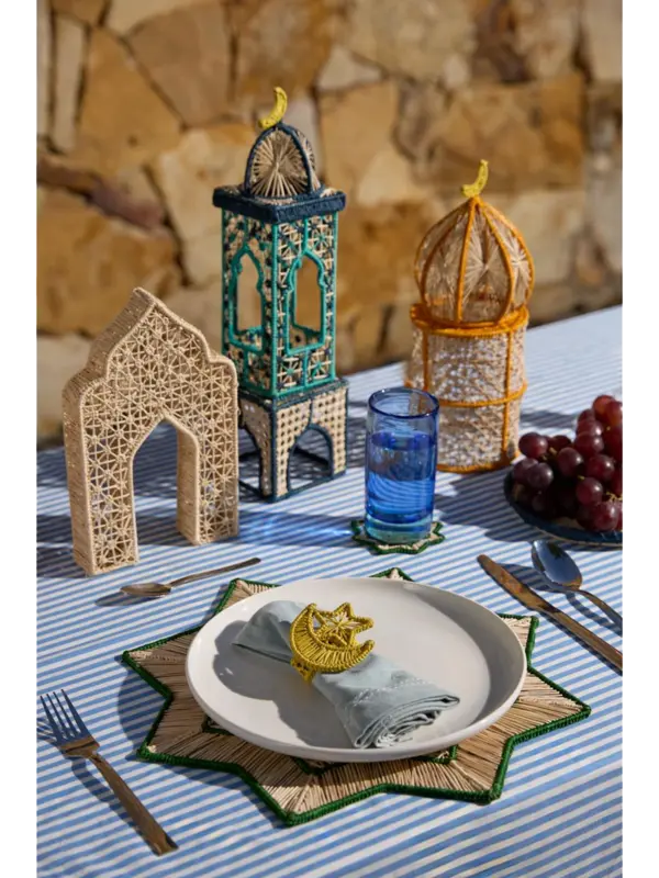 /original/HOLTAC10_COCO_Blue_2.png_convert-600x800