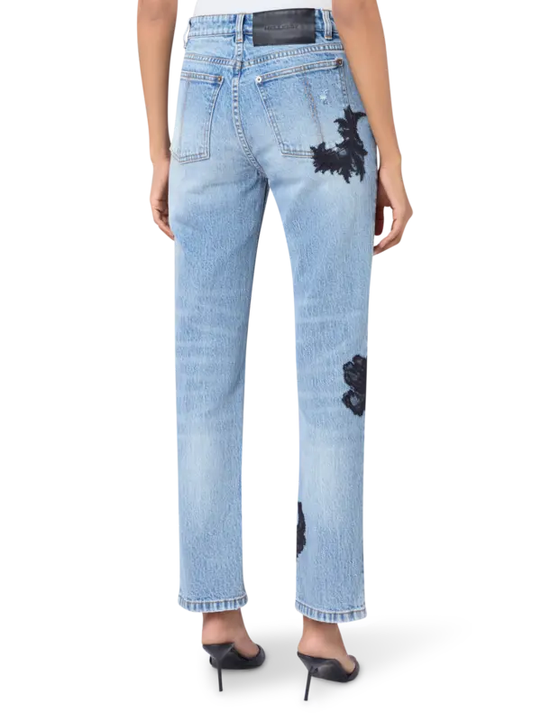 /original/HP25P39655_HLSY_MediumWash_3.png_convert-600x800