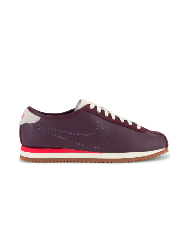 /original/HQ1841-W_NIKE_Burgundy C_1.png_convert-600x800