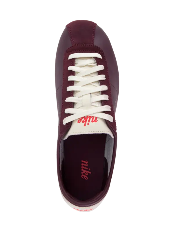 /original/HQ1841-W_NIKE_Burgundy C_5.png_convert-600x800