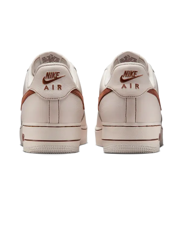 /original/HQ2037-M_NIKE_Ivory_Sadd_3.png_convert-600x800