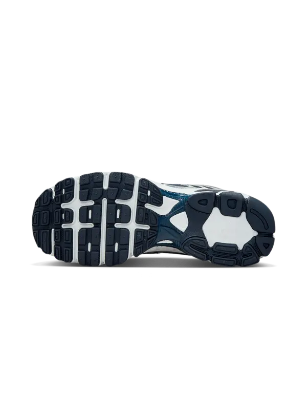 /original/HQ2056-W_NIKE_Celestine_6.png_convert-600x800