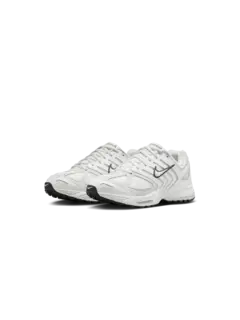 /original/HQ5718-W_NIKE_Summit Whi_2.png_convert-240x320