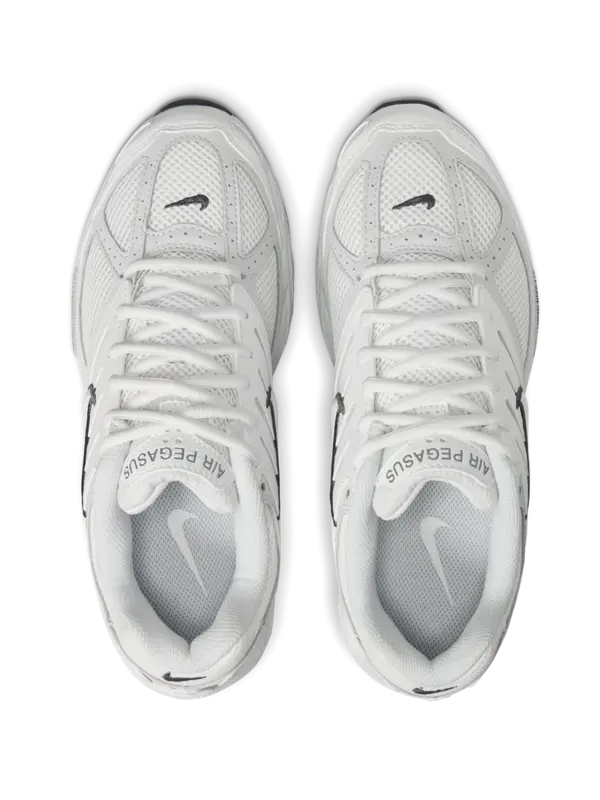 /original/HQ5718-W_NIKE_Summit Whi_5.png_convert-600x800