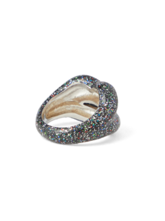 Black Lip Shaped Glitter Ring