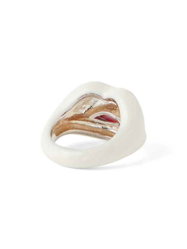 White & Red Lip-shaped Ring